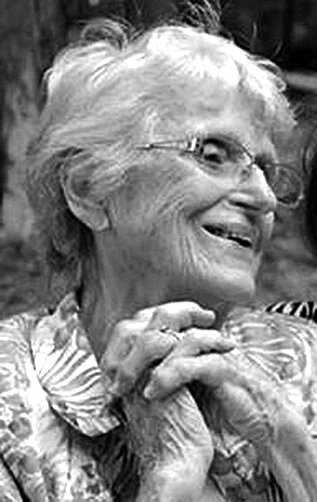 Obit _ Anna Reilly.jpg
