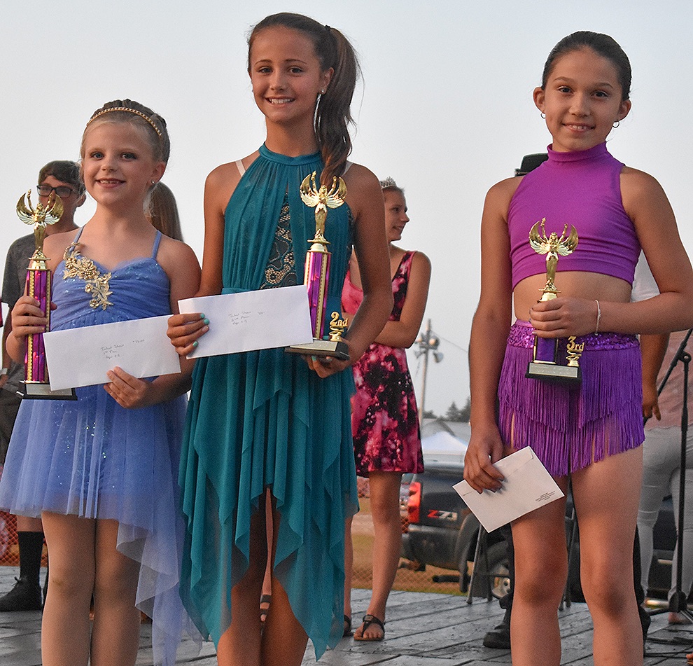   Talent show winners in the 3-11 age group: Josslyn Fishel, Lilah Siebels and Stevie Petrie. (Jessyca Cardinell photo)  