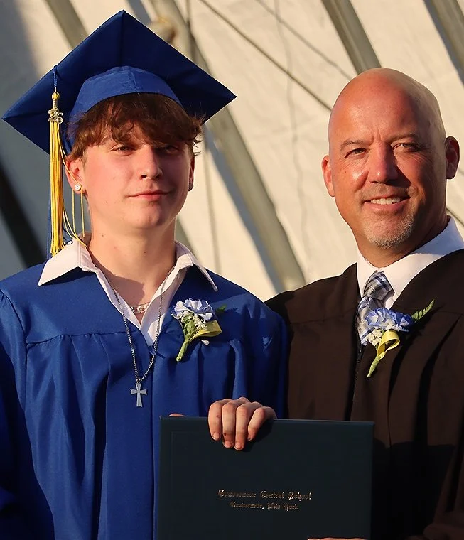 FRONT _ GRAD GOUV 15' copy.jpg