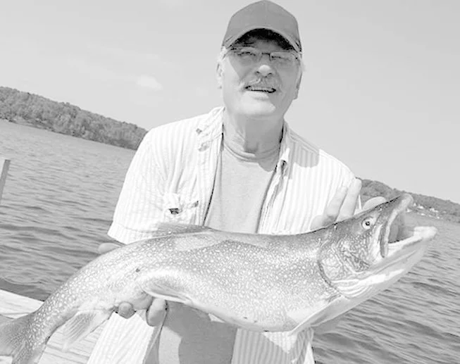 OBIT _ Larry Woodrow pic copy.jpg