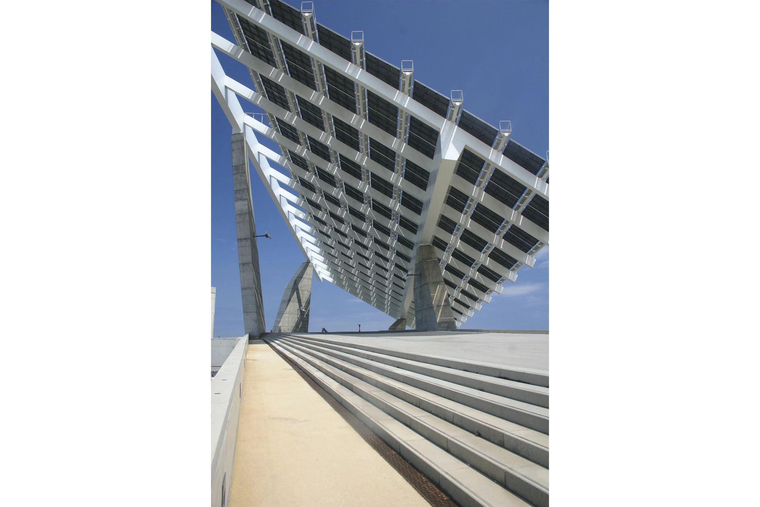 Forum, Barcelona - Martínez Lapeña-Torres Arquitectos