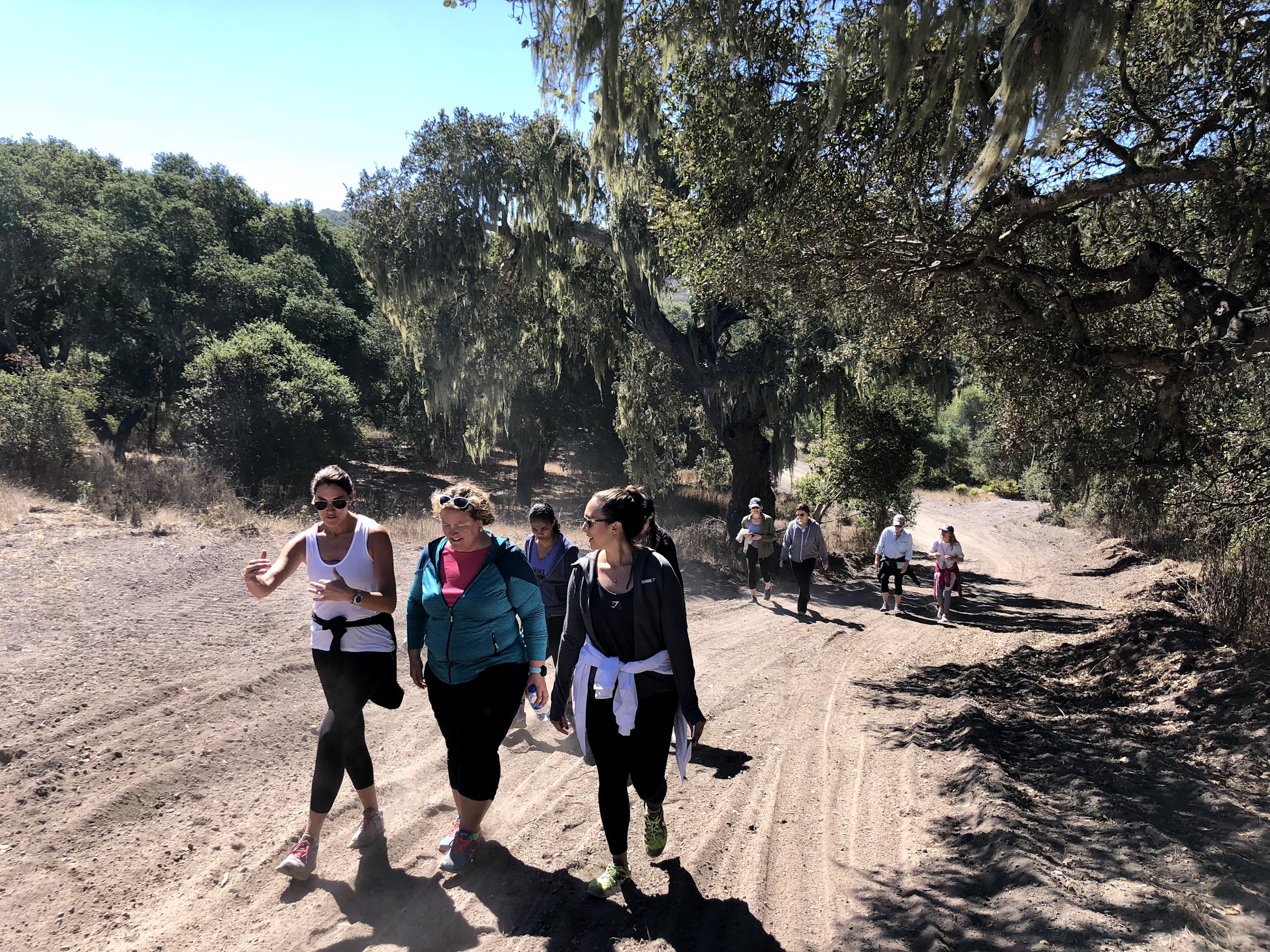 nextfem-hiking1.jpg