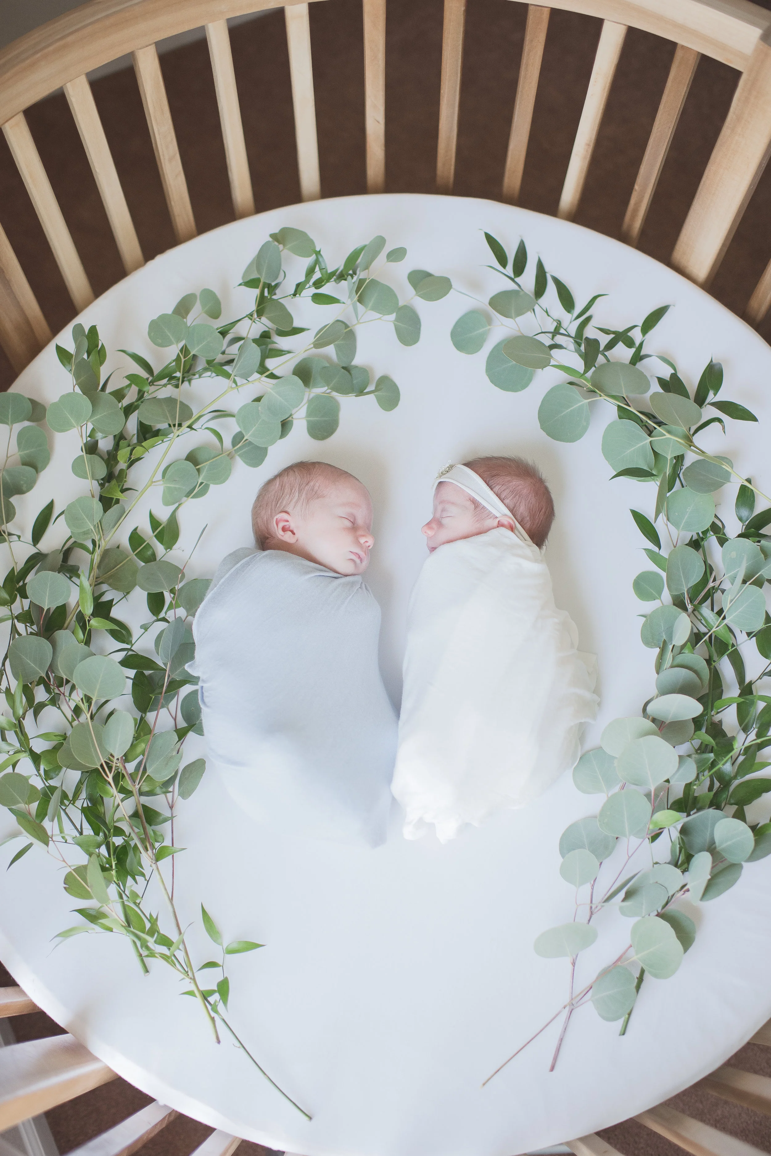Aiden Lane & Aubrey Rose | Lifestyle Newborn 