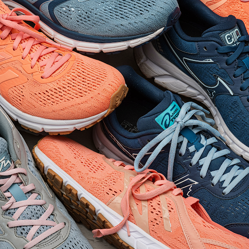 Buy more than 1 pair of running shoes if you want to decrease your risk of injury
