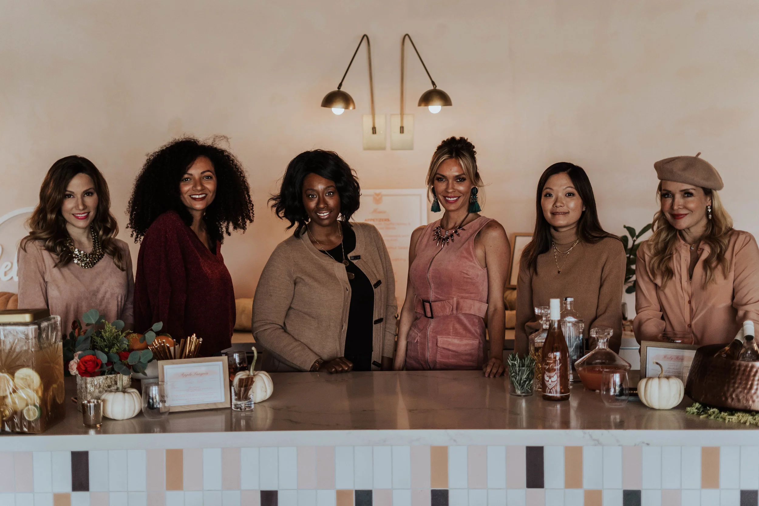 The beautiful ladies I met at Friendsgiving! From left to right: Stuart Brazell, Yours Truly, Courtney Blacher, Jasmine Dustin, Lauren, & Zia Domic
