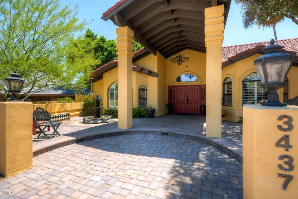 3437 E Equestrian Trl, Phoenix, AZ 85044 | 4 beds 3 baths | 4,170 sqft | $825,000