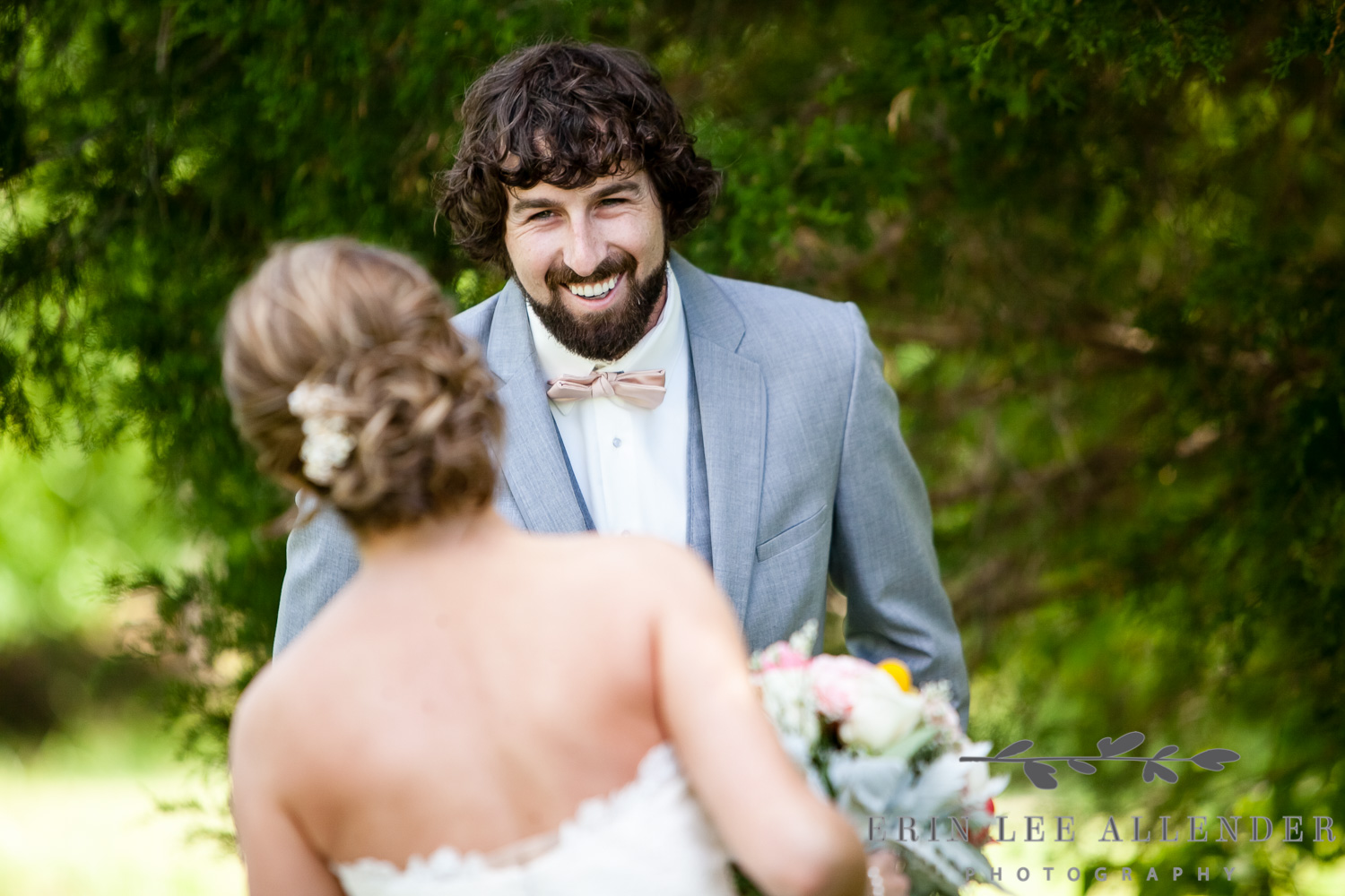 06_Groom_sees_bride_first_time_front_porch_farms