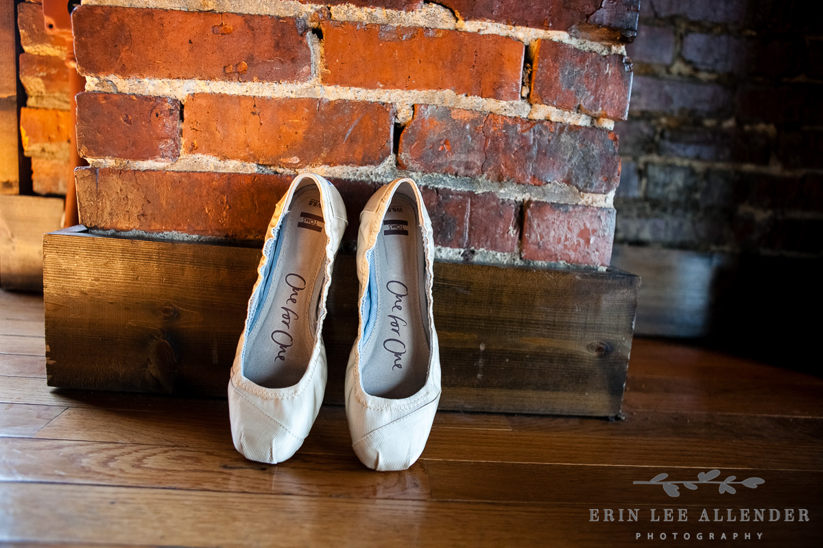 Wedding_Toms_Shoes