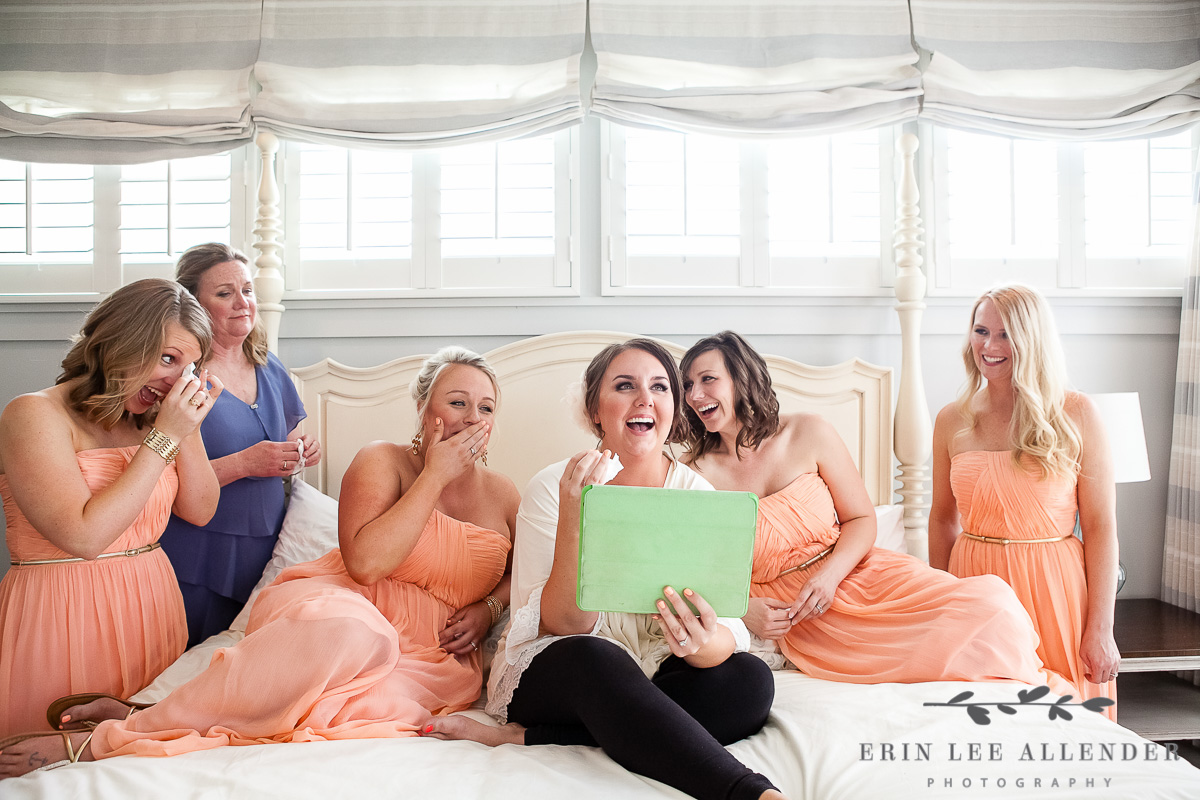 Bride_Watches_Video_From_Groom