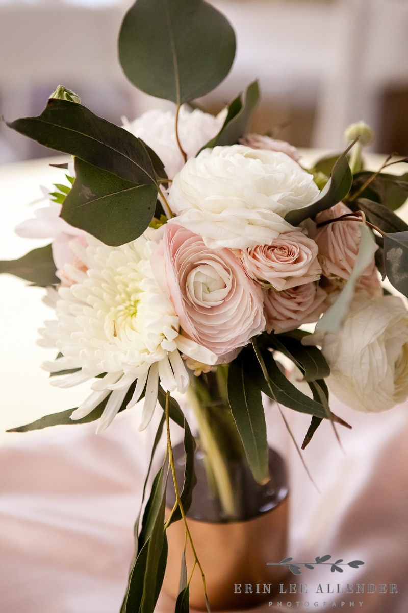 Blush_And_Gold_Centerpiece