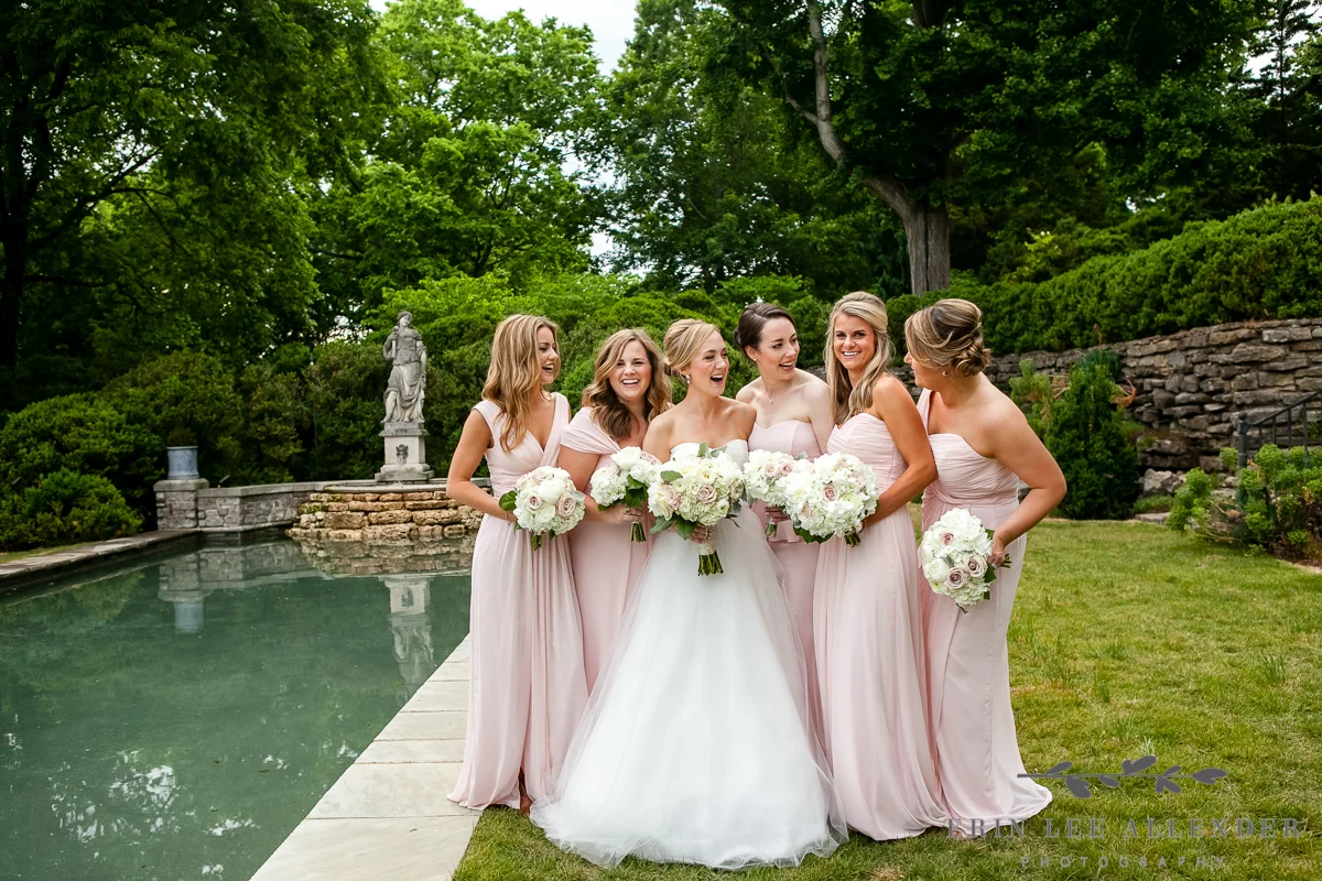 Photograph of Destination Garden Wedding at Cheekwood in Nashville, Tennessee photographed by Erin Lee Allender.