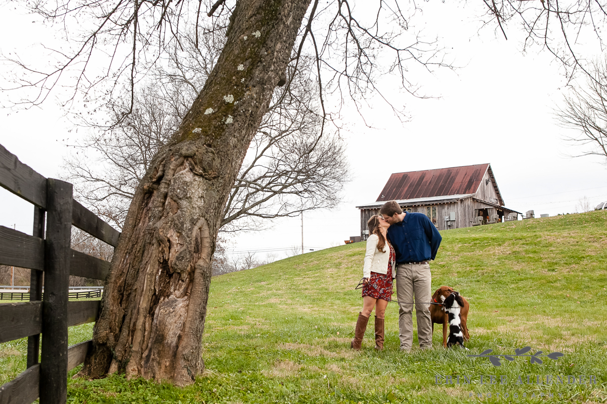 Engagement_Session_With_Dogs