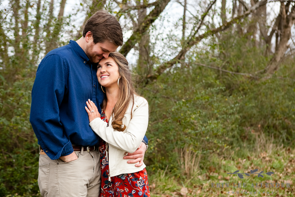 Rustic_Christmas_Engagement_Session