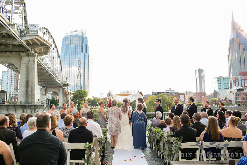 Wedding_With_Nashville_Skyline_Backdrop