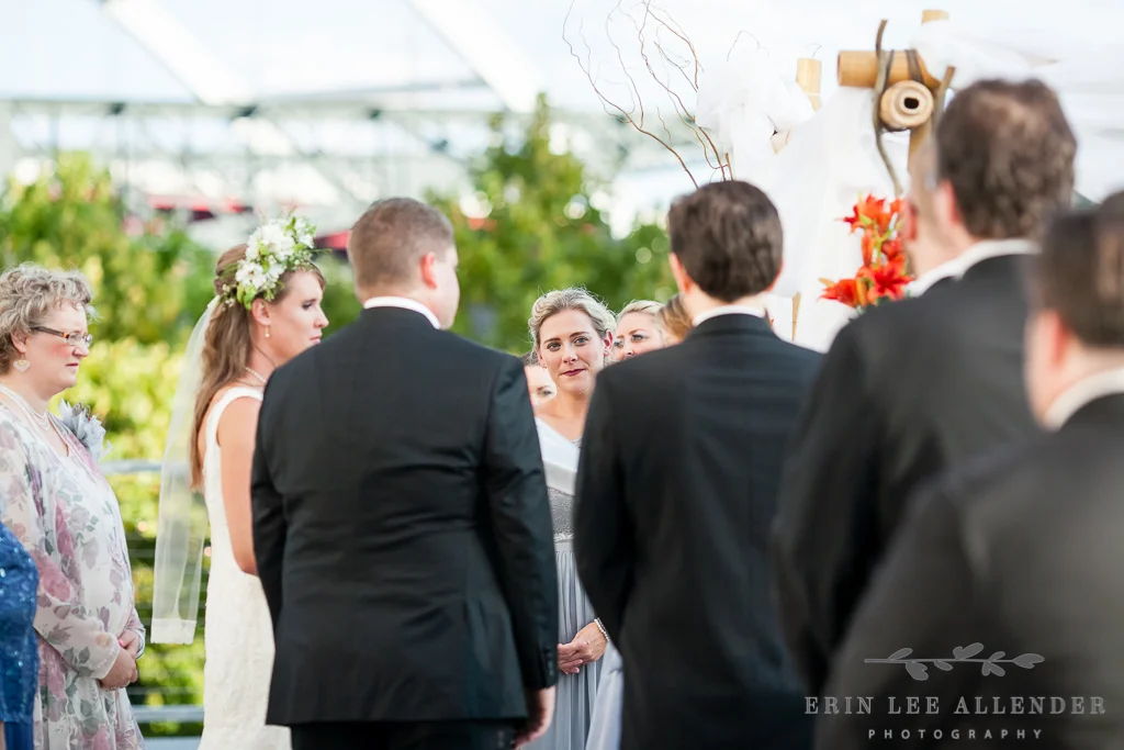 Maid_Of_Honor_Cries_Ceremony