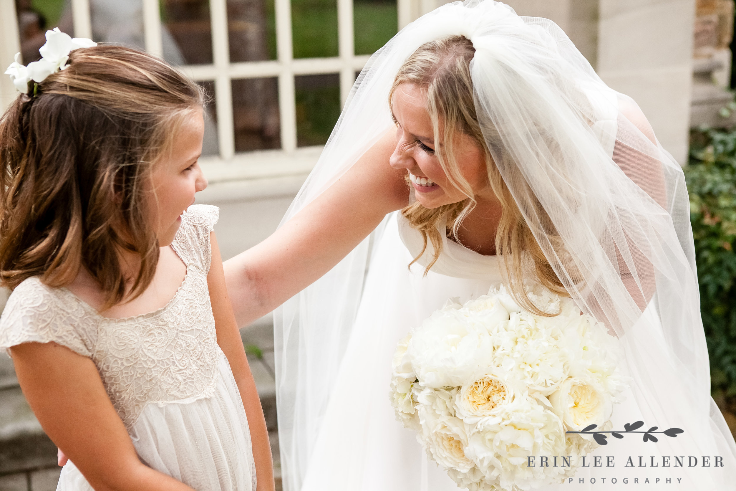 Bride_With_Flower_Girl