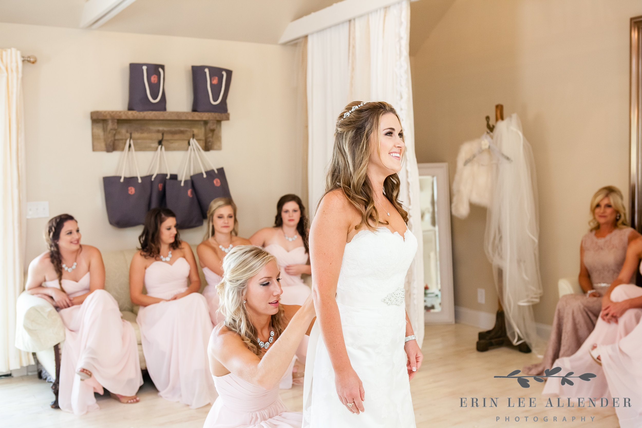 Bride_Getting_Ready