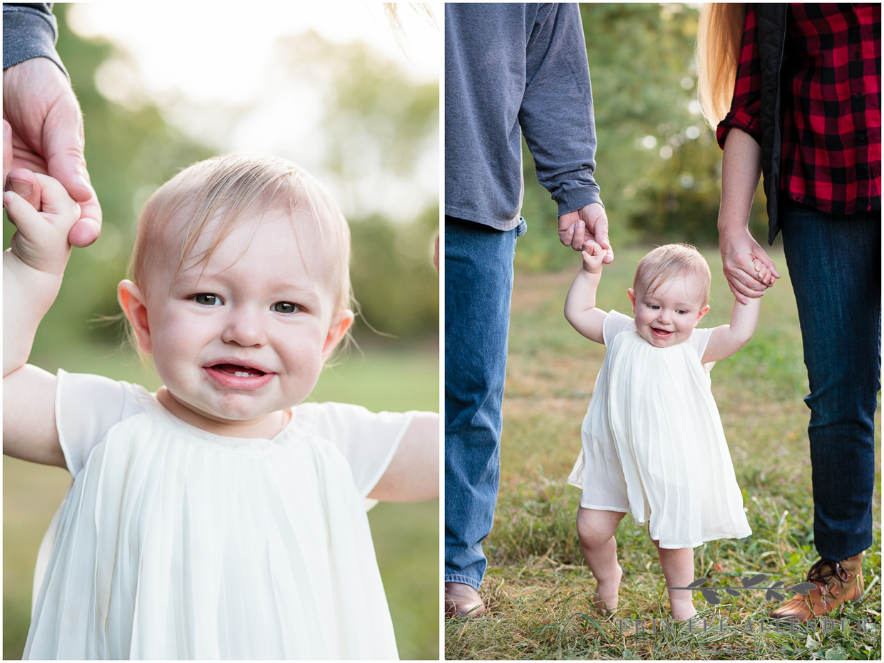 Baby_Walking_Christmas