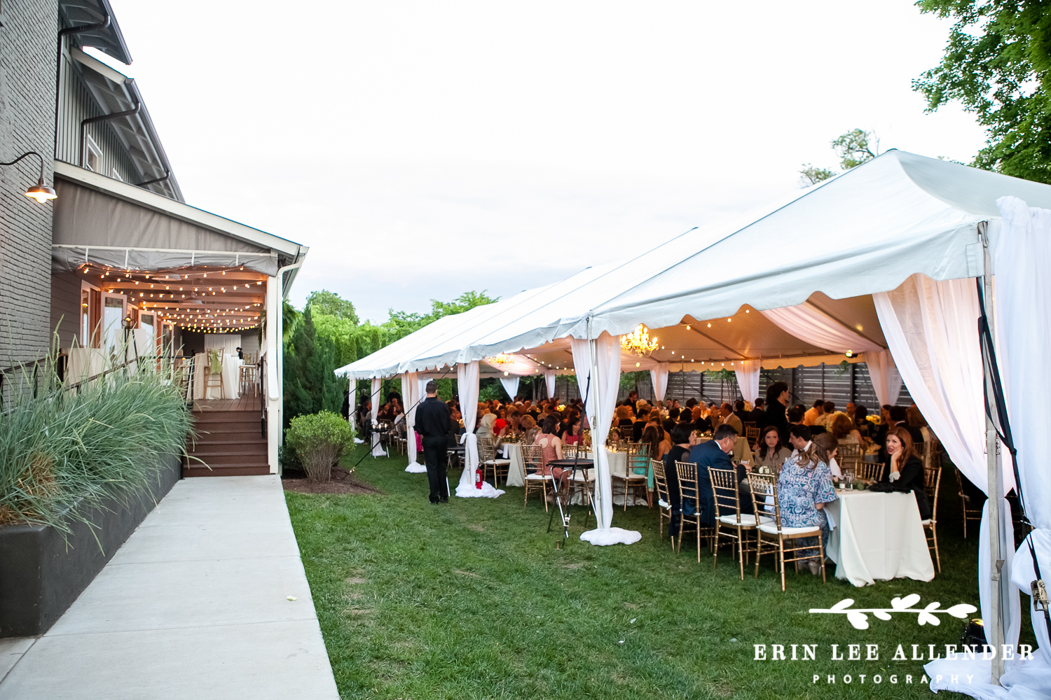 Tented_Reception_On_Lawn