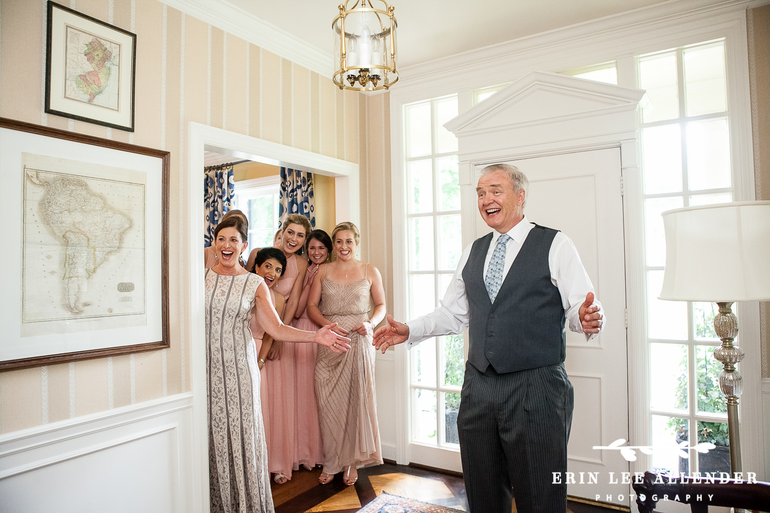 Dad_Sees_Bride_For_First_Time
