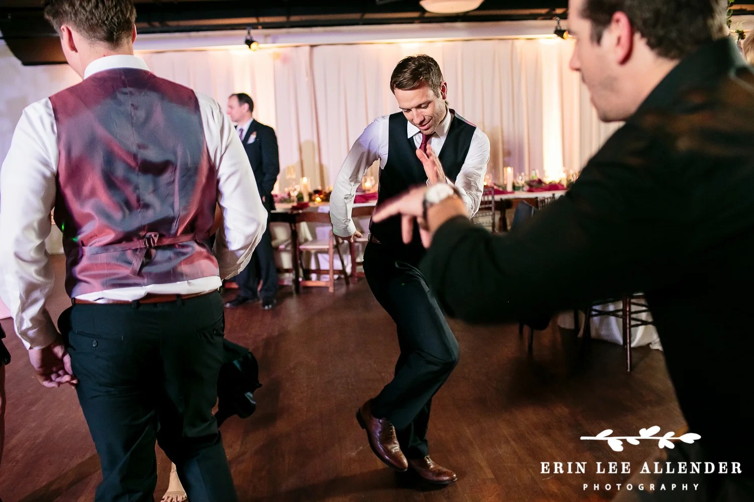 Guest_Dancing