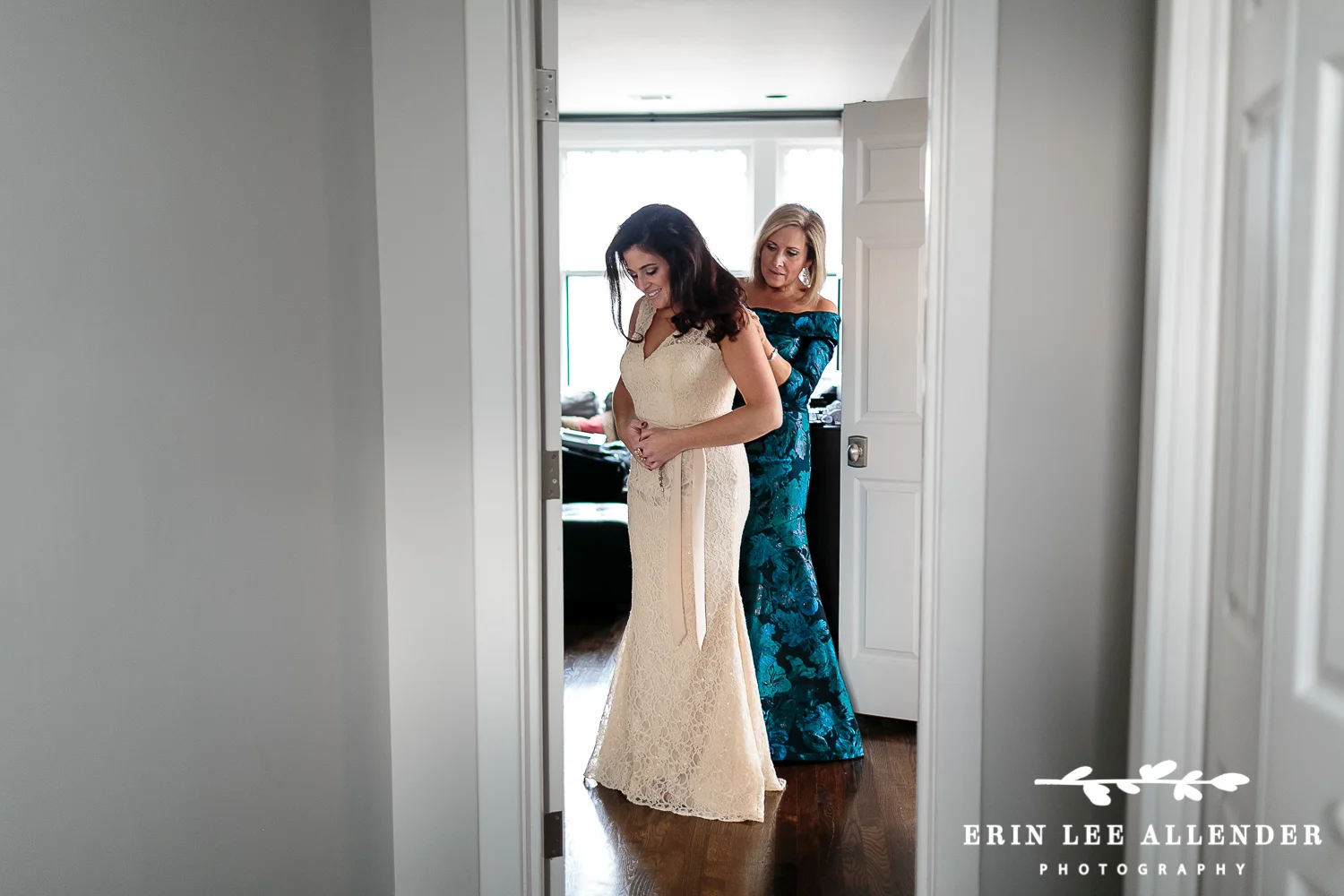Mom_Helping_Made_of_Honor
