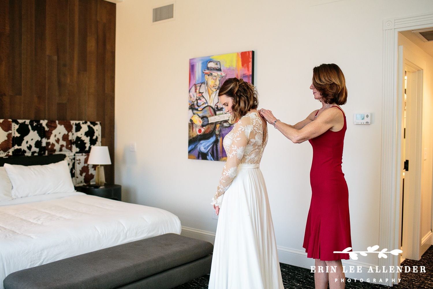 Bride_Getting_Ready_Elopement