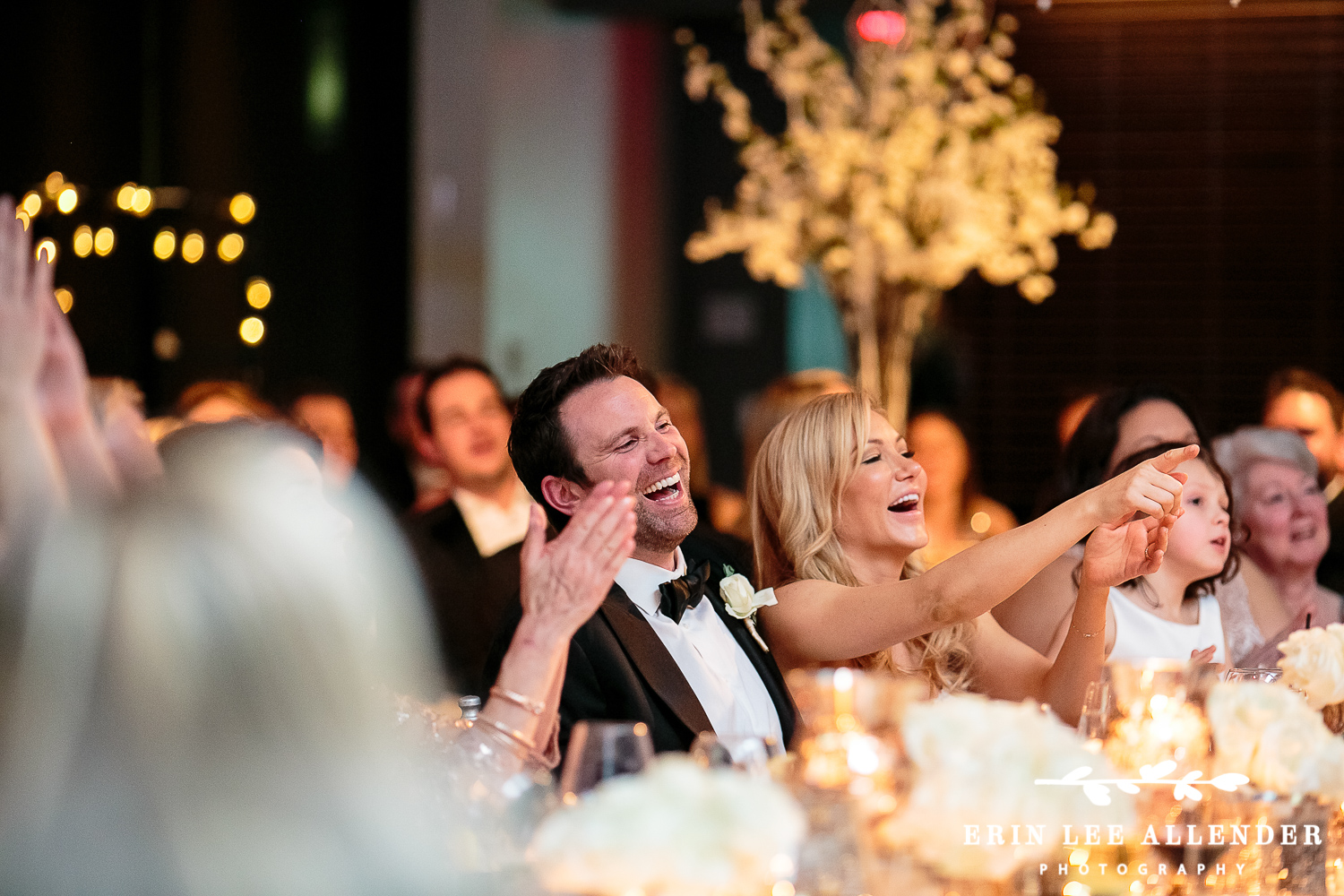 Bride_Groom_Laugh_At_Toasts