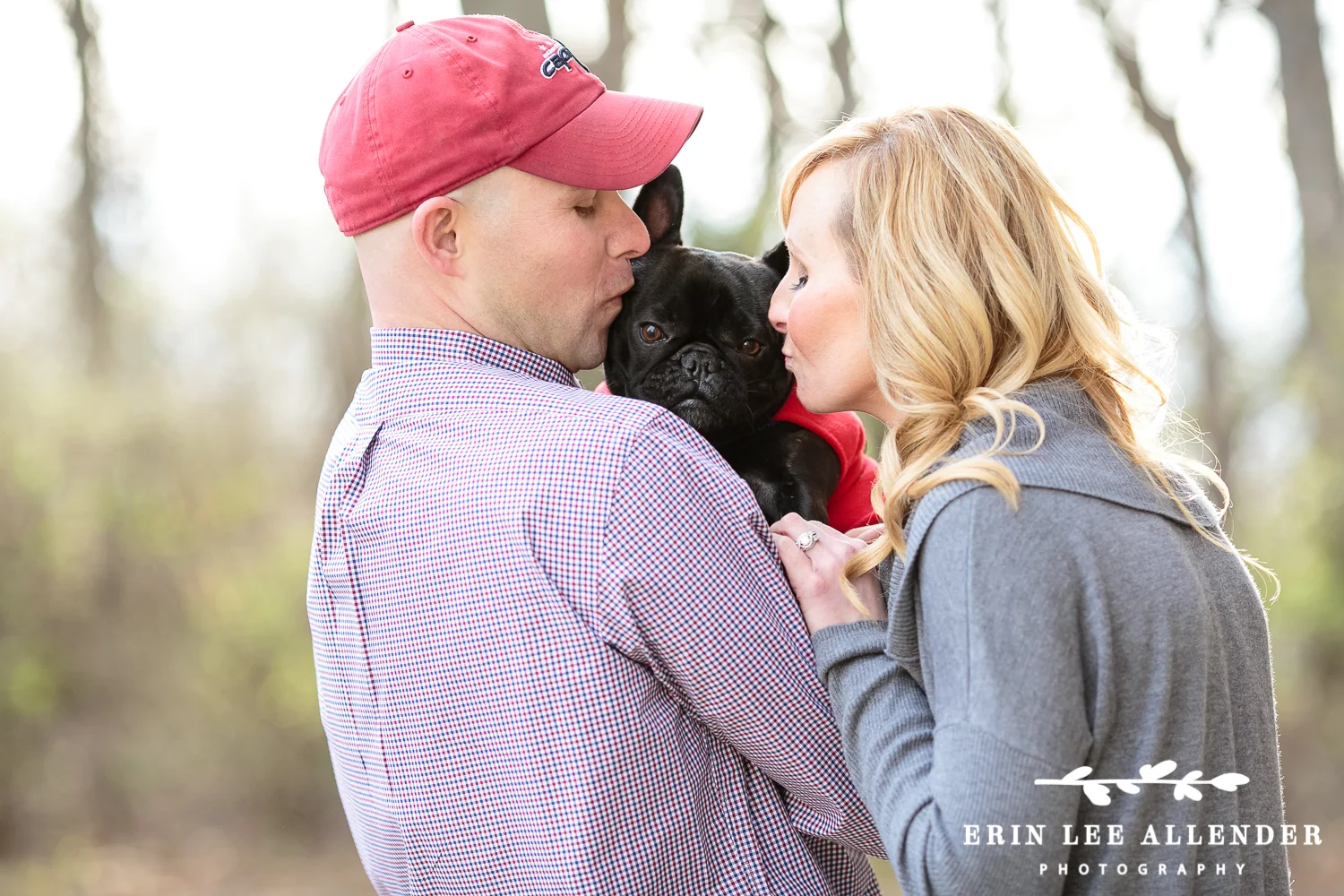 Couple_With_Dog