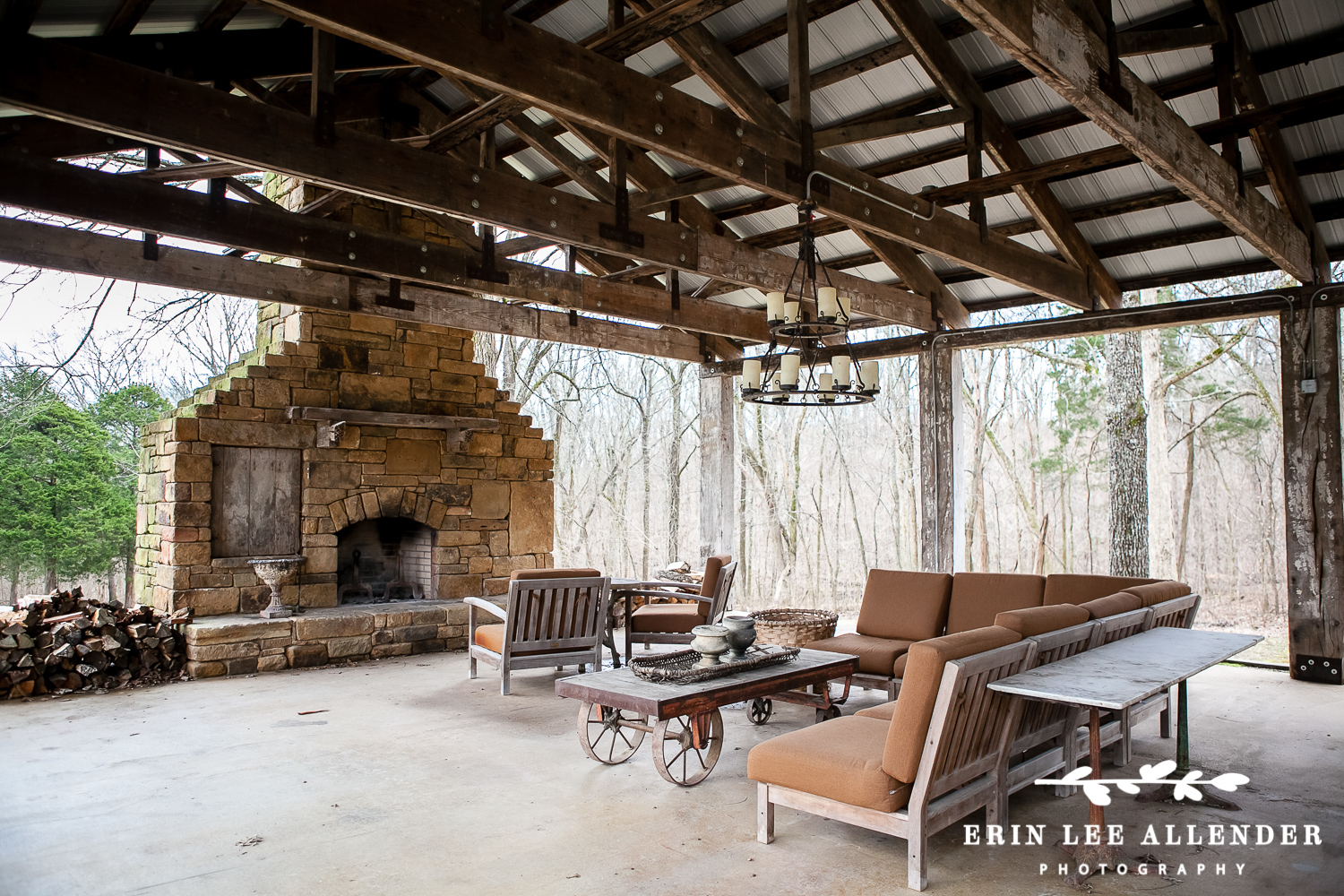 Rustic_Outdoor_Stone_Fireplace