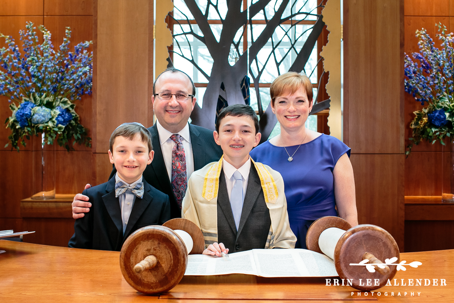 Family_With_torah