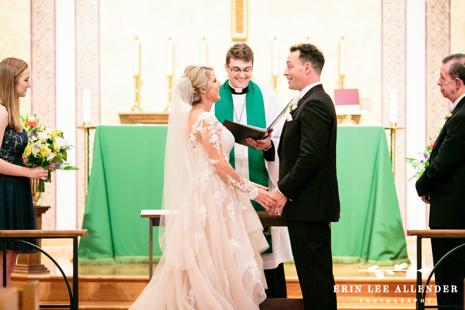 Bride_Groom_Laugh_During_Ceremony