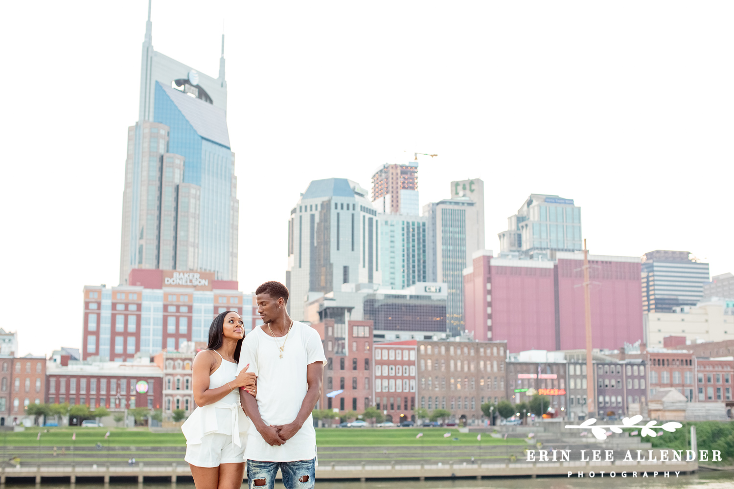 Nashville_Skyline_Engagement
