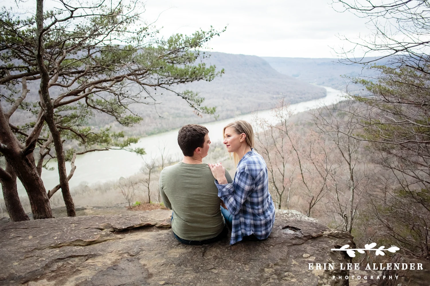 Engagement_Session_Julia_Falls