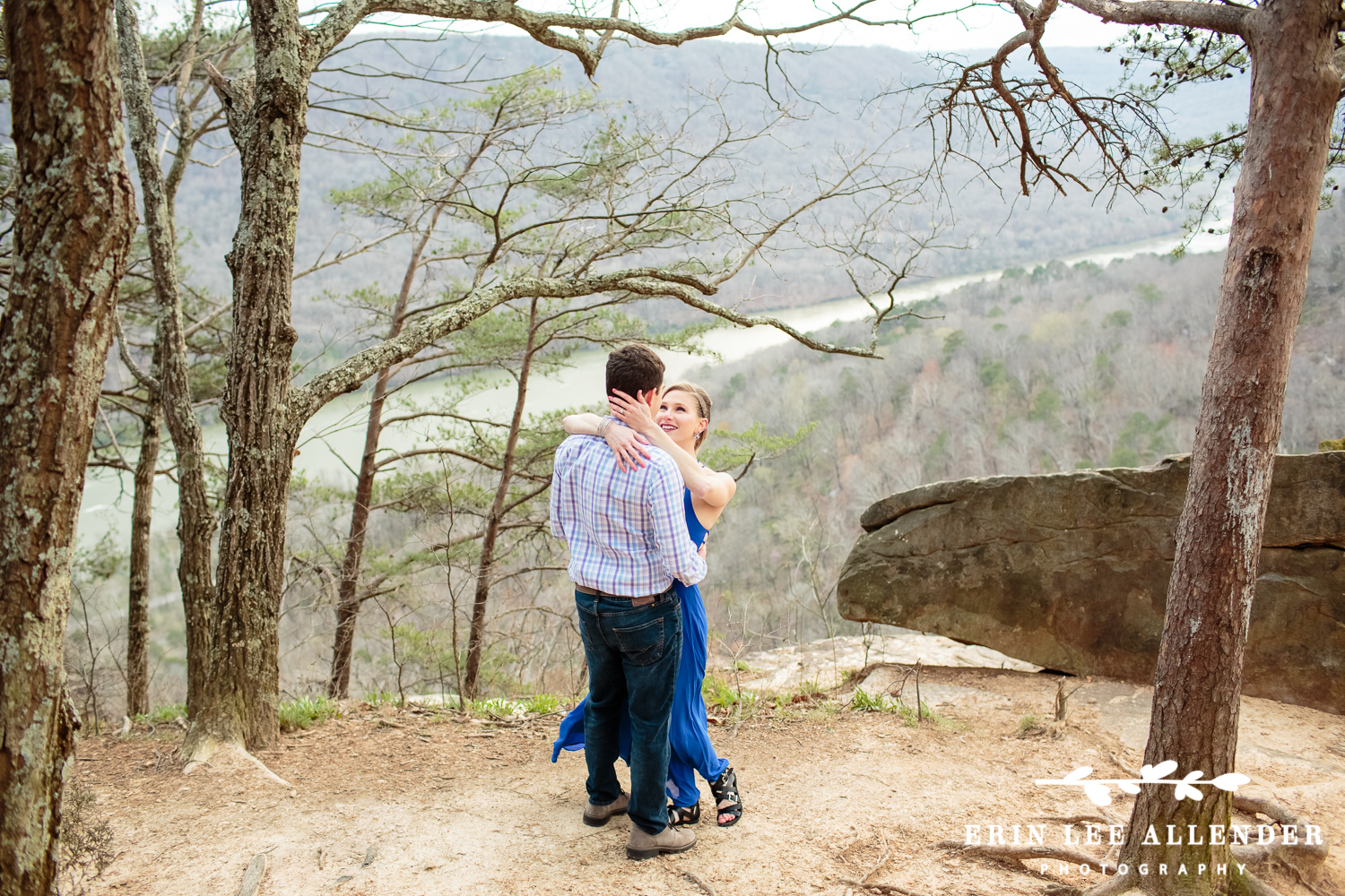 Engagement_Session_Tennessee_River