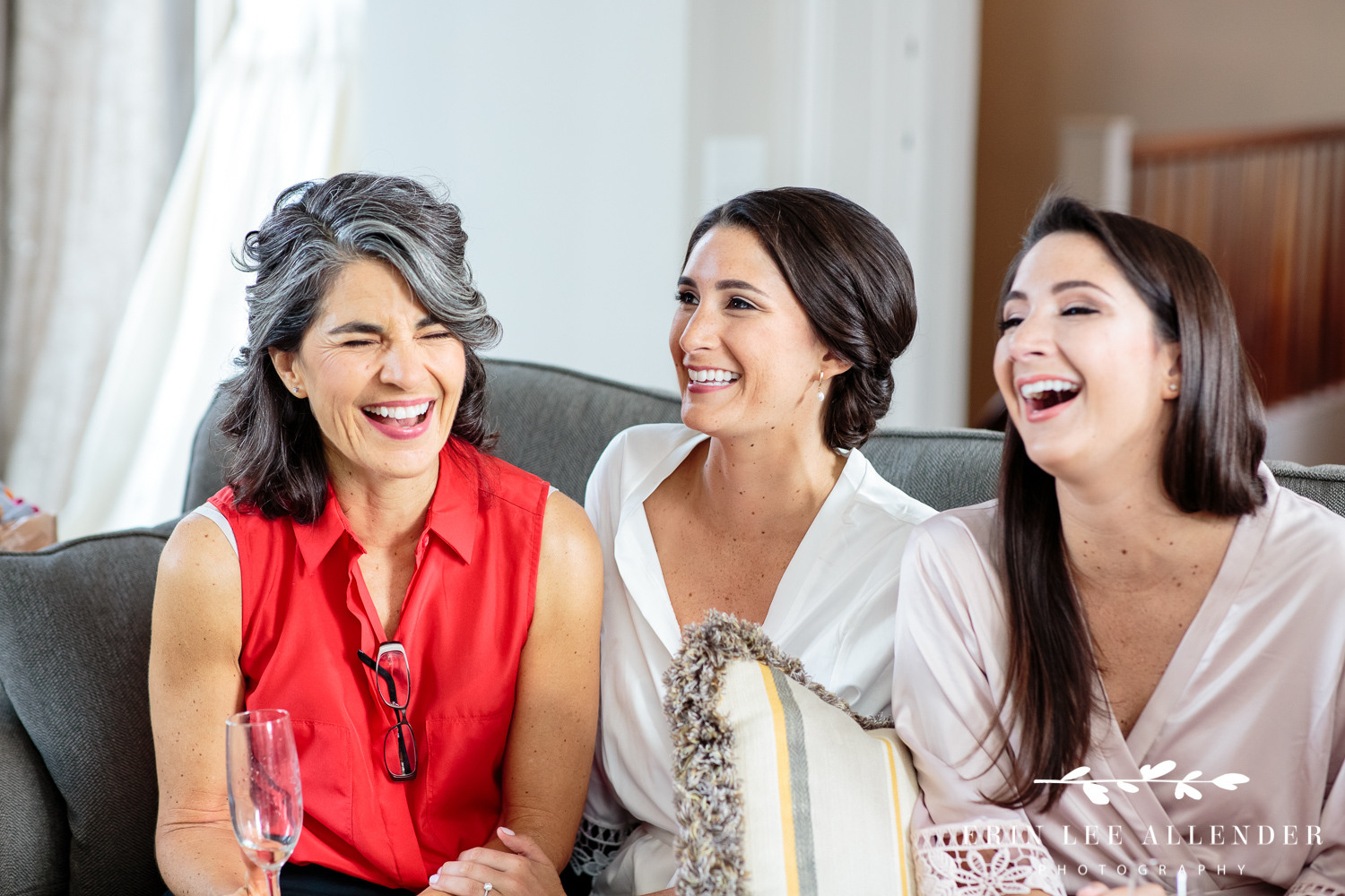 Sisters_Laughing