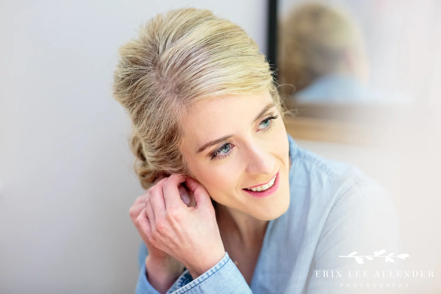 Bride_Puts_In_Earrings