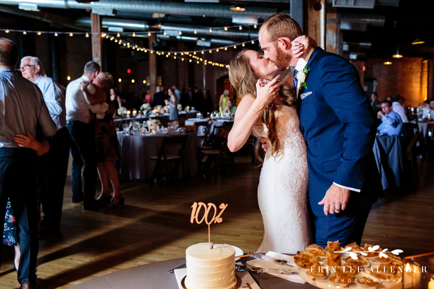 Kiss_After_Cake_Cutting