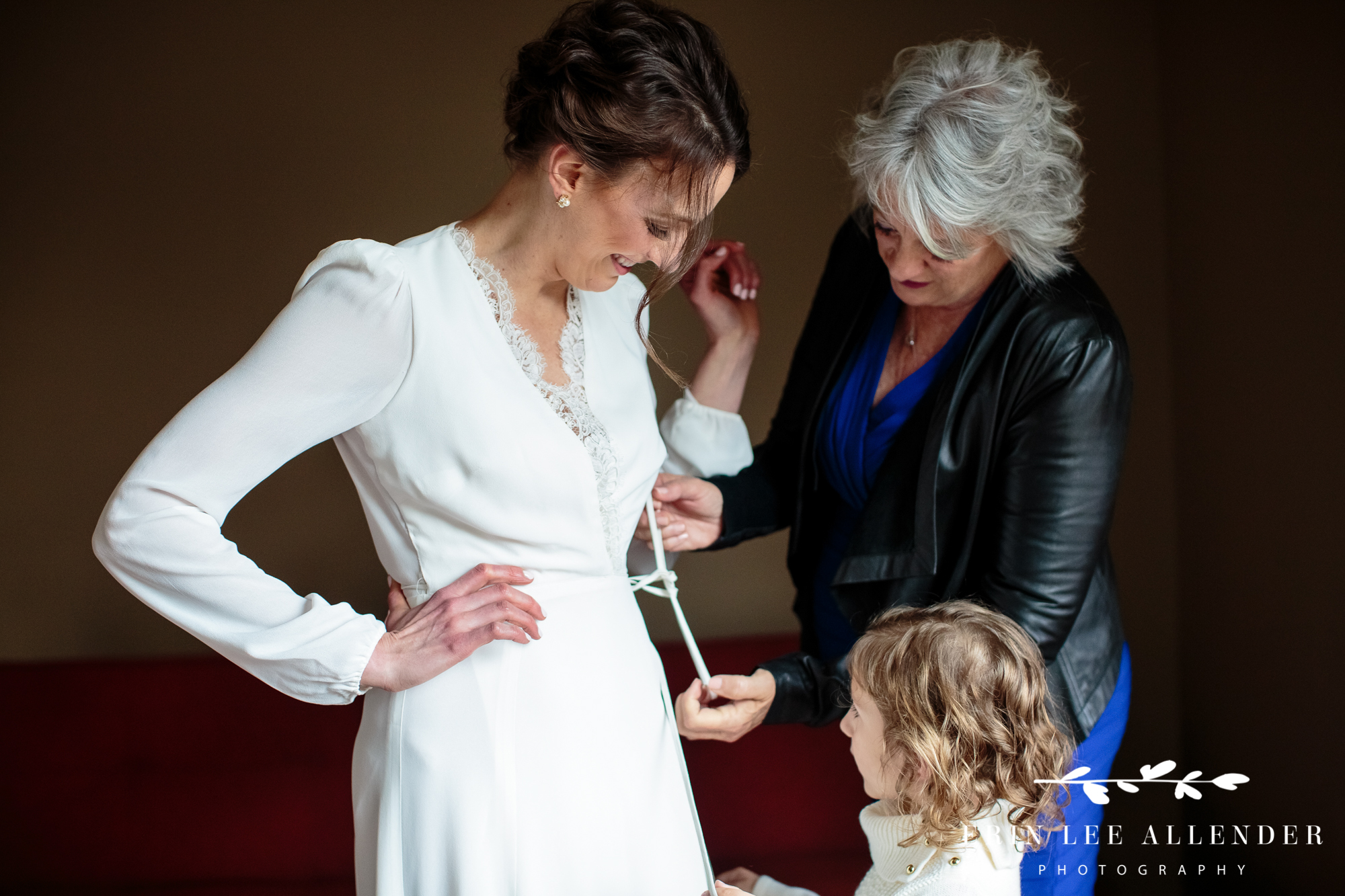Flower-girl-helps-bride