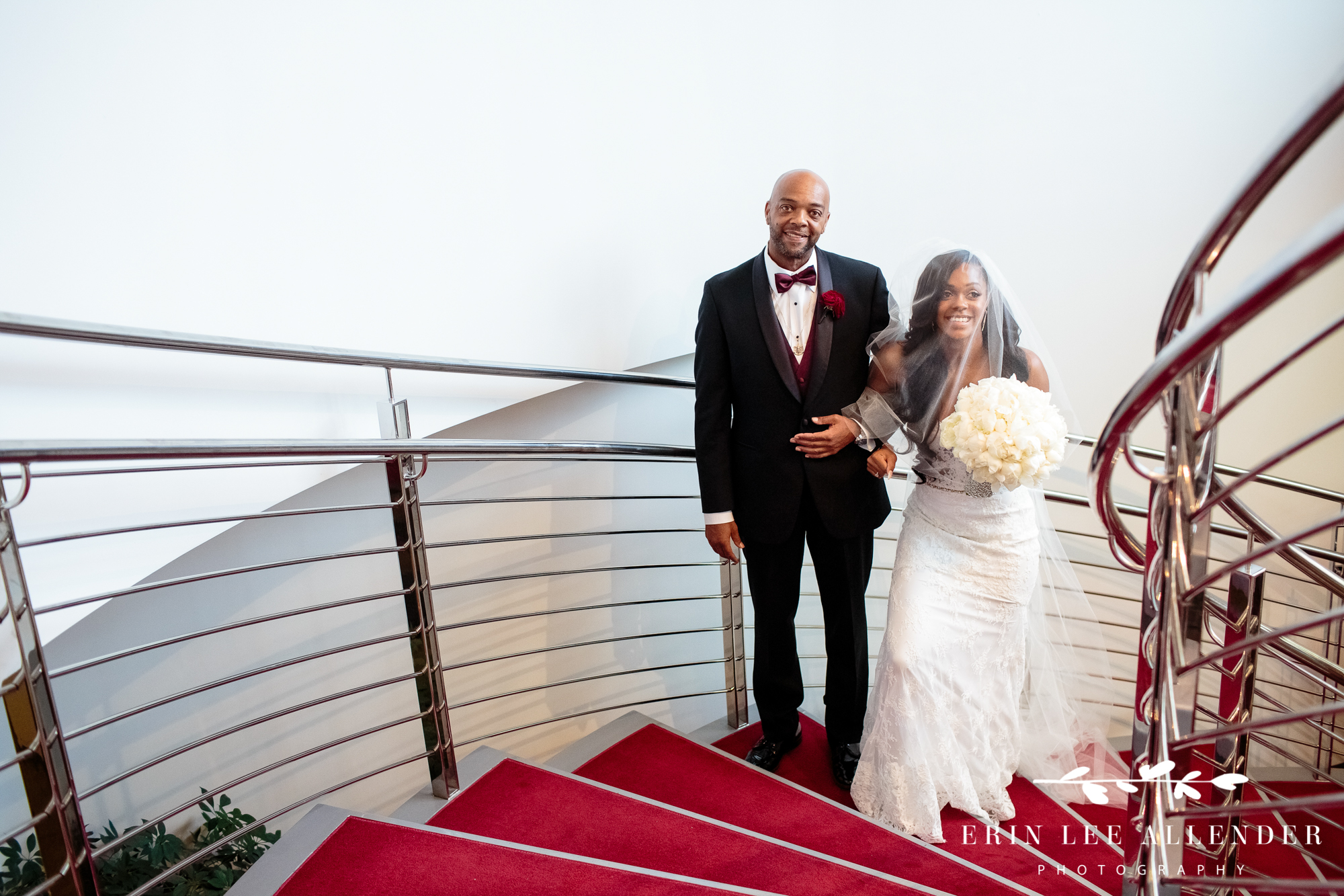 bride-before-walking-down-aisle