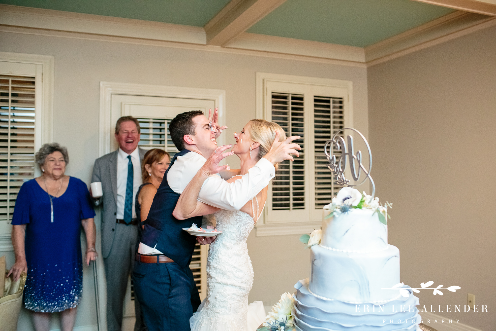 wedding-cake-smash