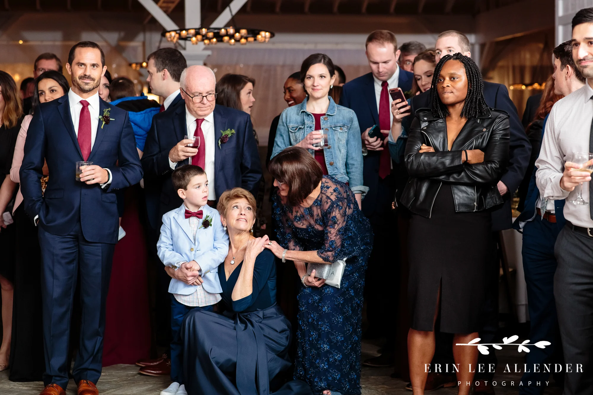mothers-cry-watching-first-dance