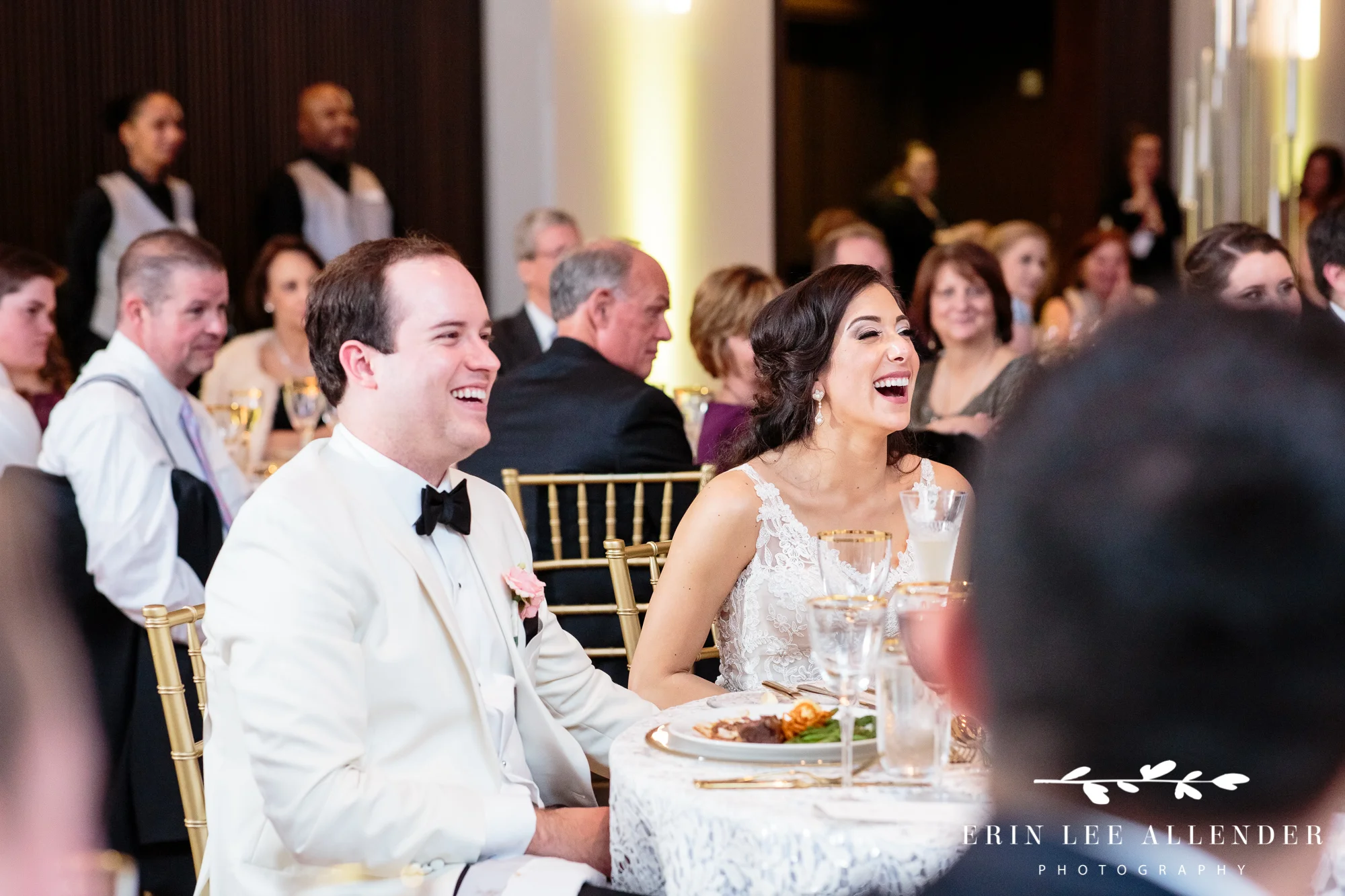 bride-laughs-at-toast