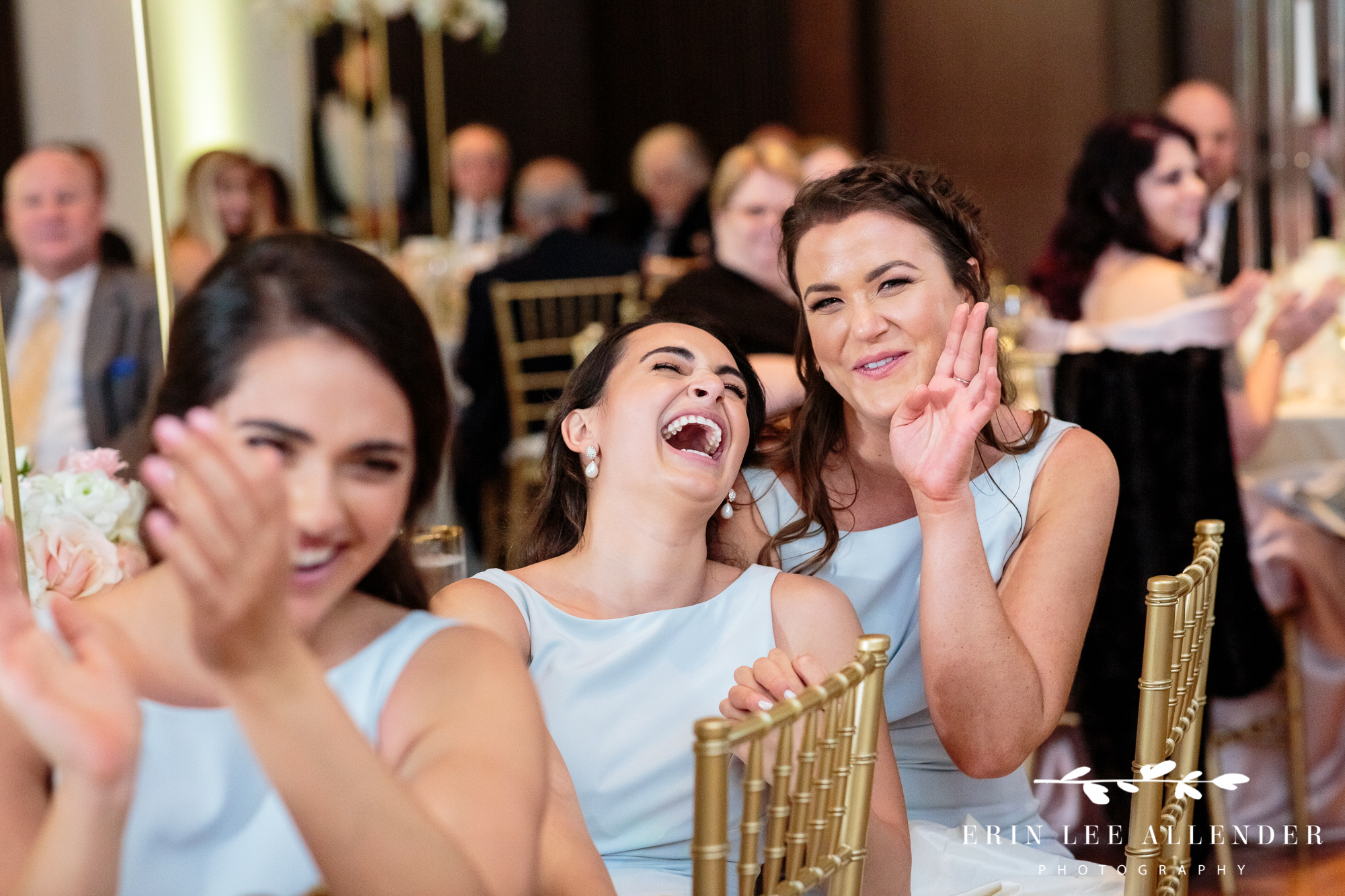 bridesmaids-laugh-at-toast