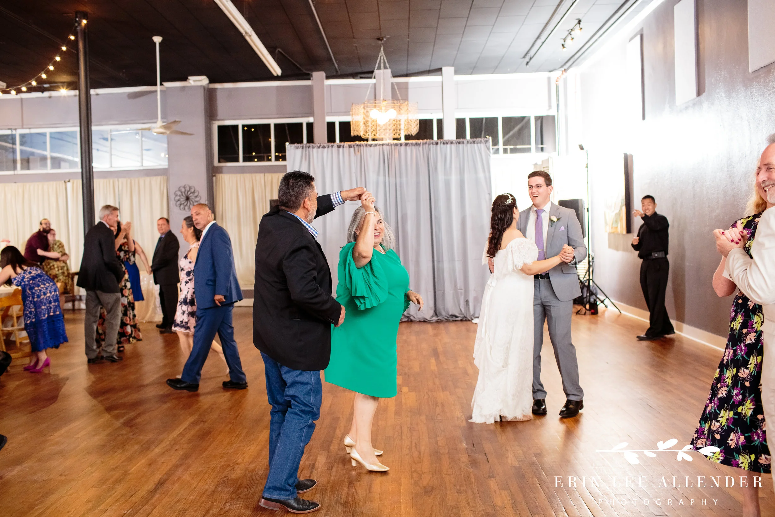 anniversary-dance