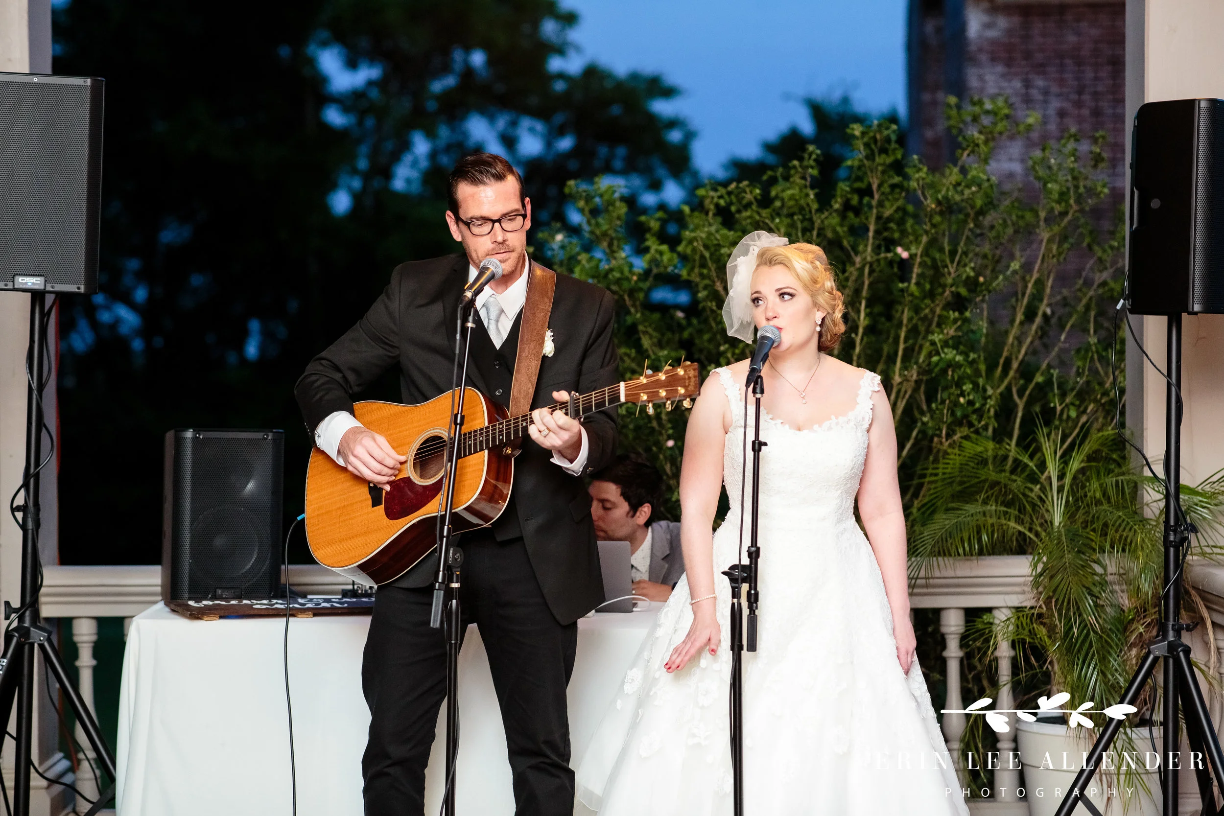 Bride-groom-Sing