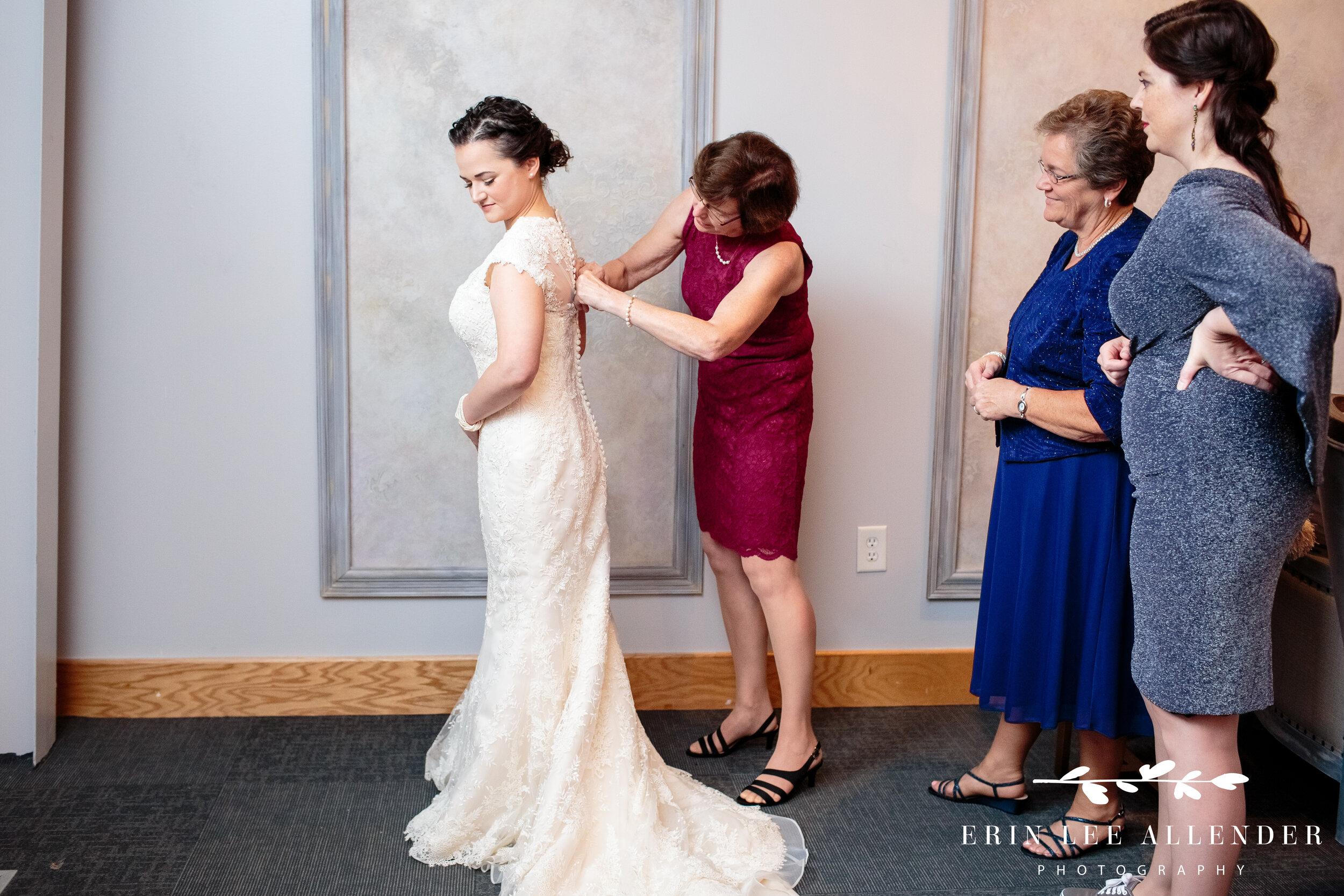 bride-getting-ready