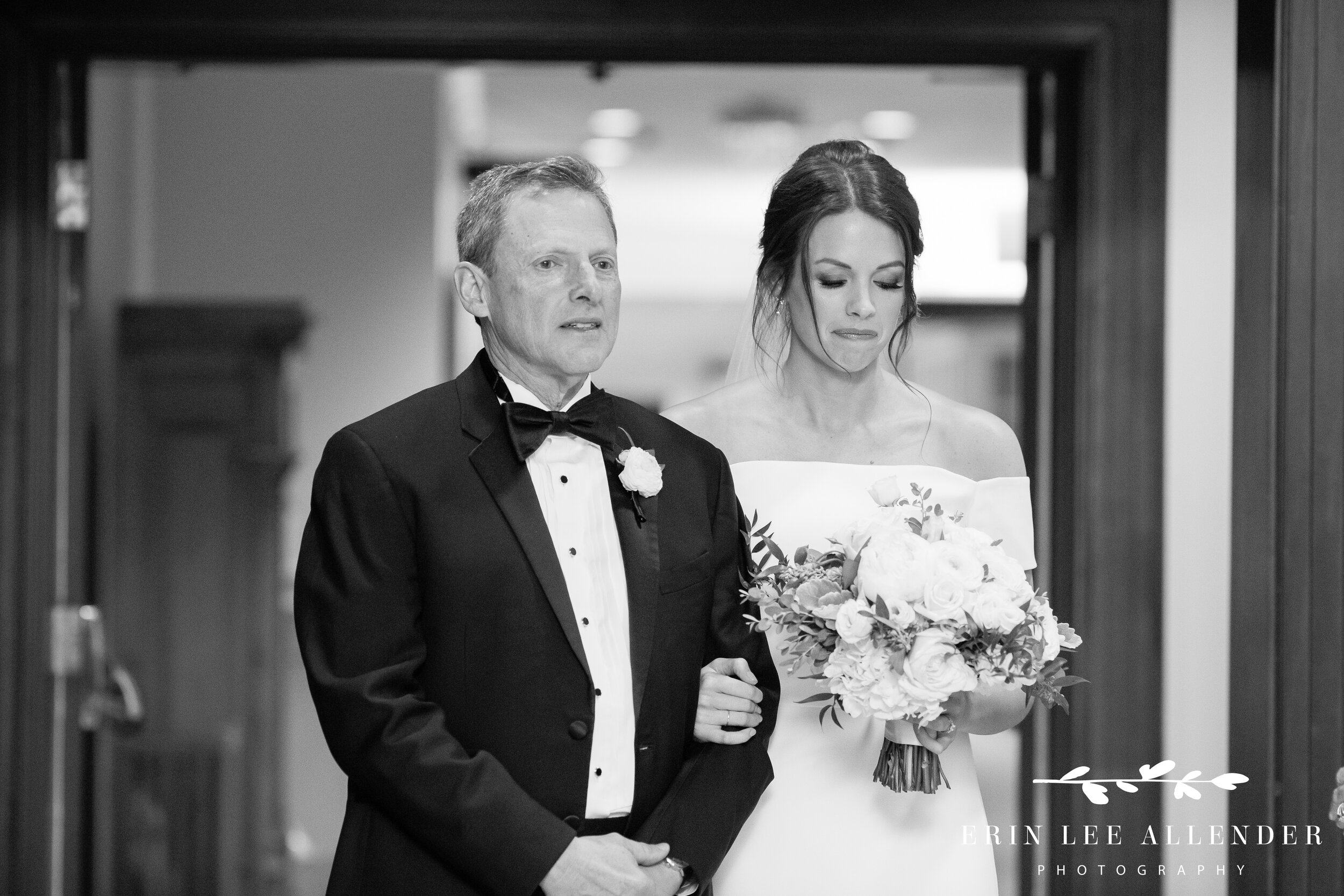 father-bride-before-ceremony