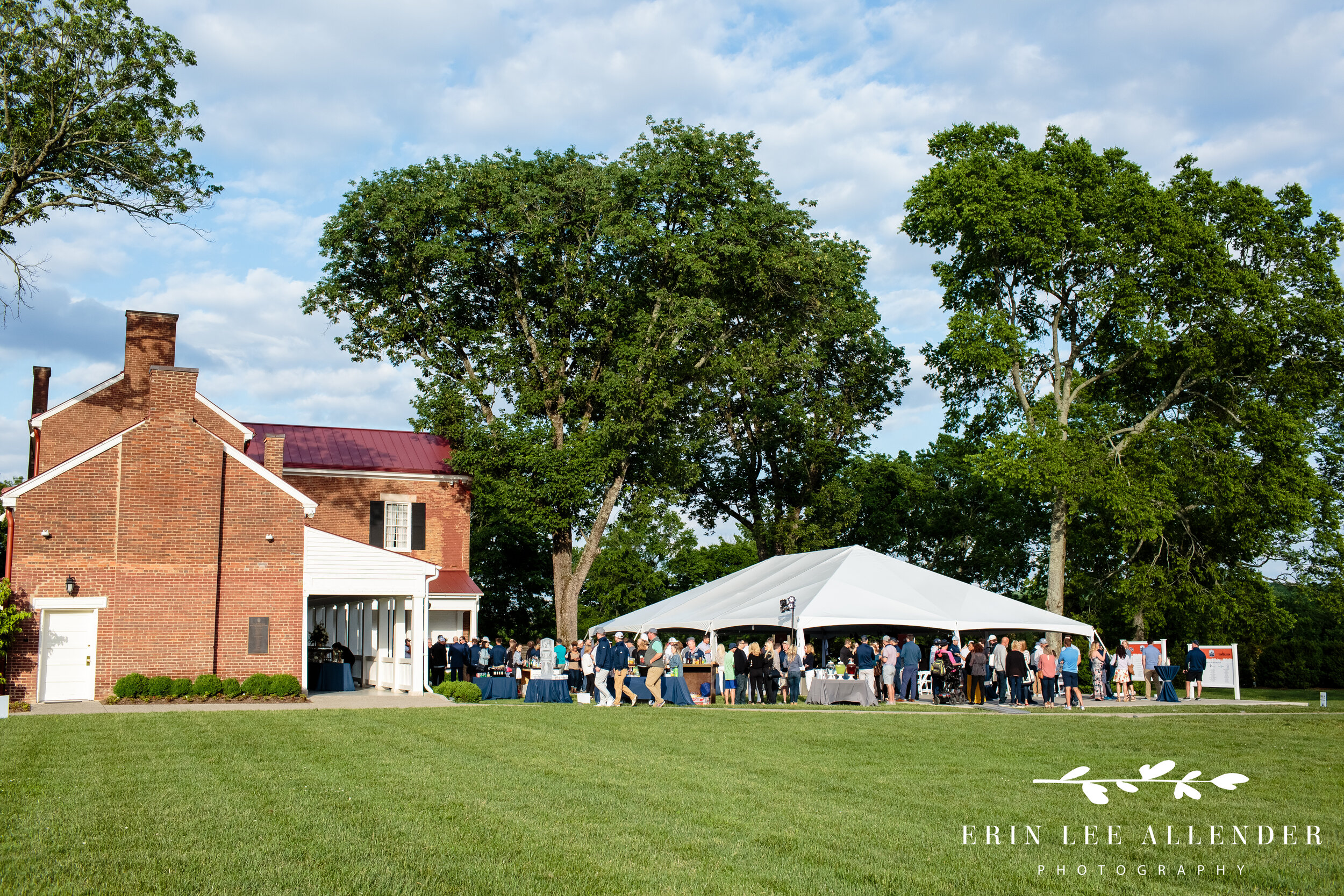 event-on-ravenswood-lawn