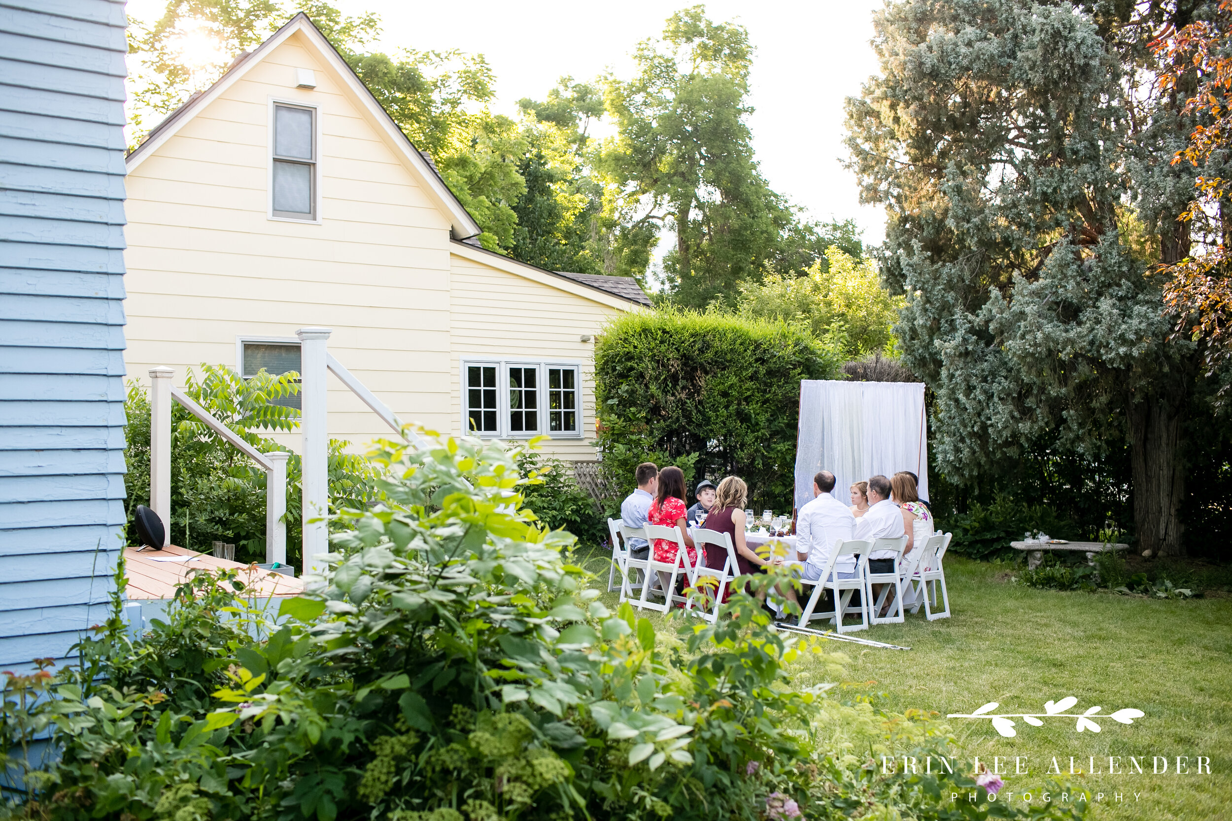 micro-backyard-wedding